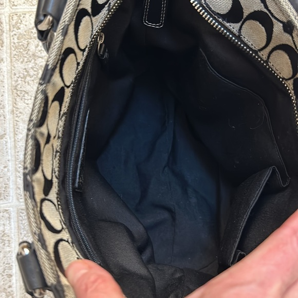 Coach Grey/Black Turnlock Shoulder Bag - Picture 5 of 6